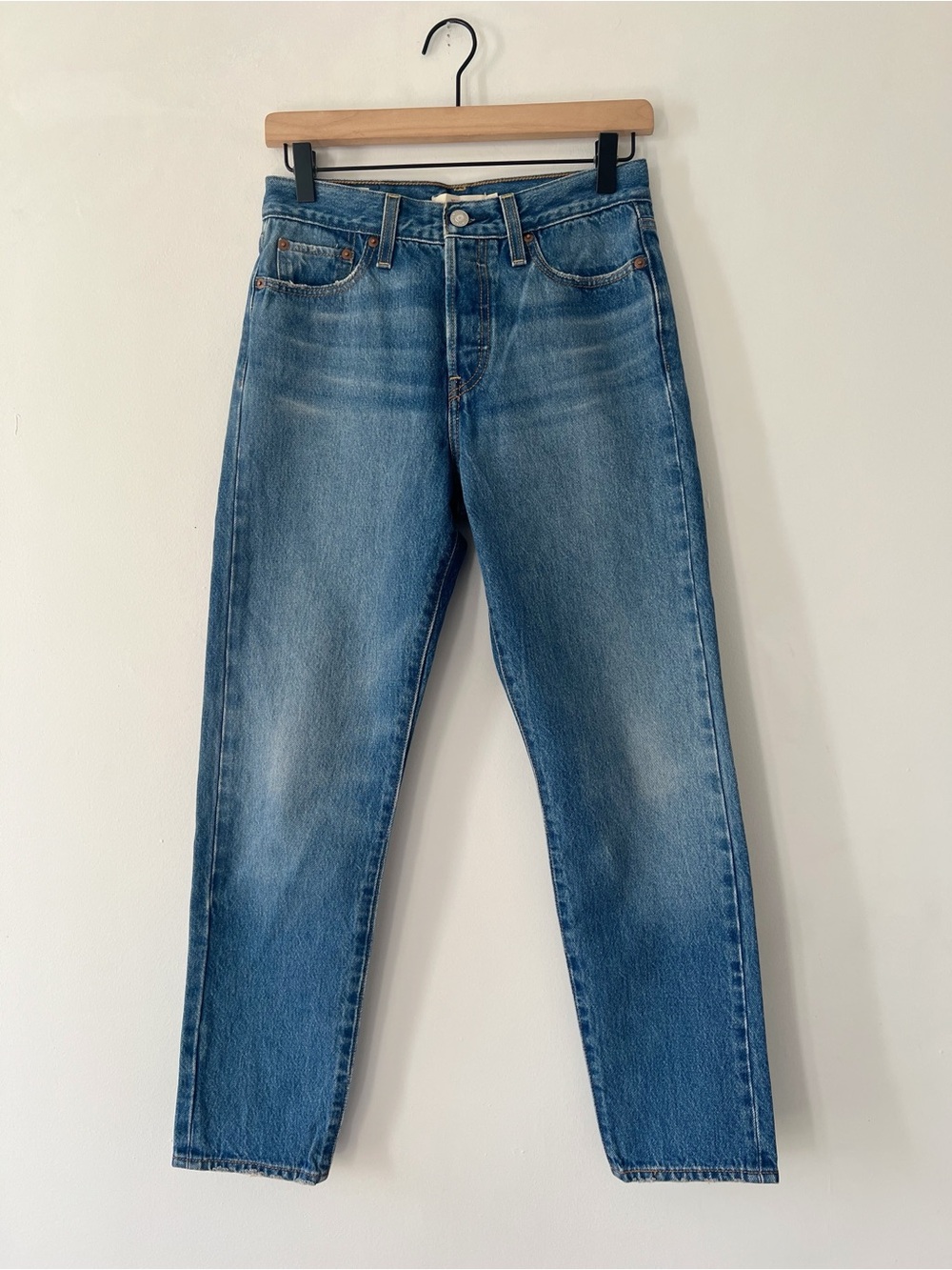 Levi’s wedgie icon fit ankle jean high rise tapered leg button fly 26